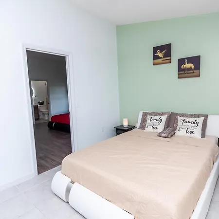 Beautiful Fully Furnished 2-Bedroom Luxury Home Kissimmee Exterior photo